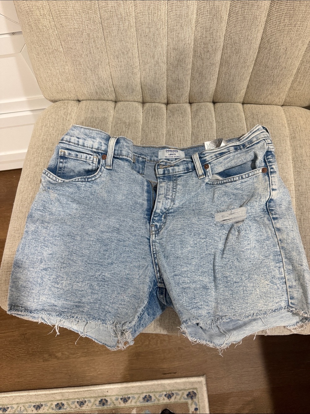 Denizen from Levi's Light Blue Acid-Wash Denim Cutoff Shorts